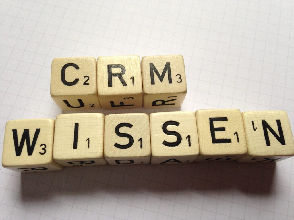 crm, dice, text